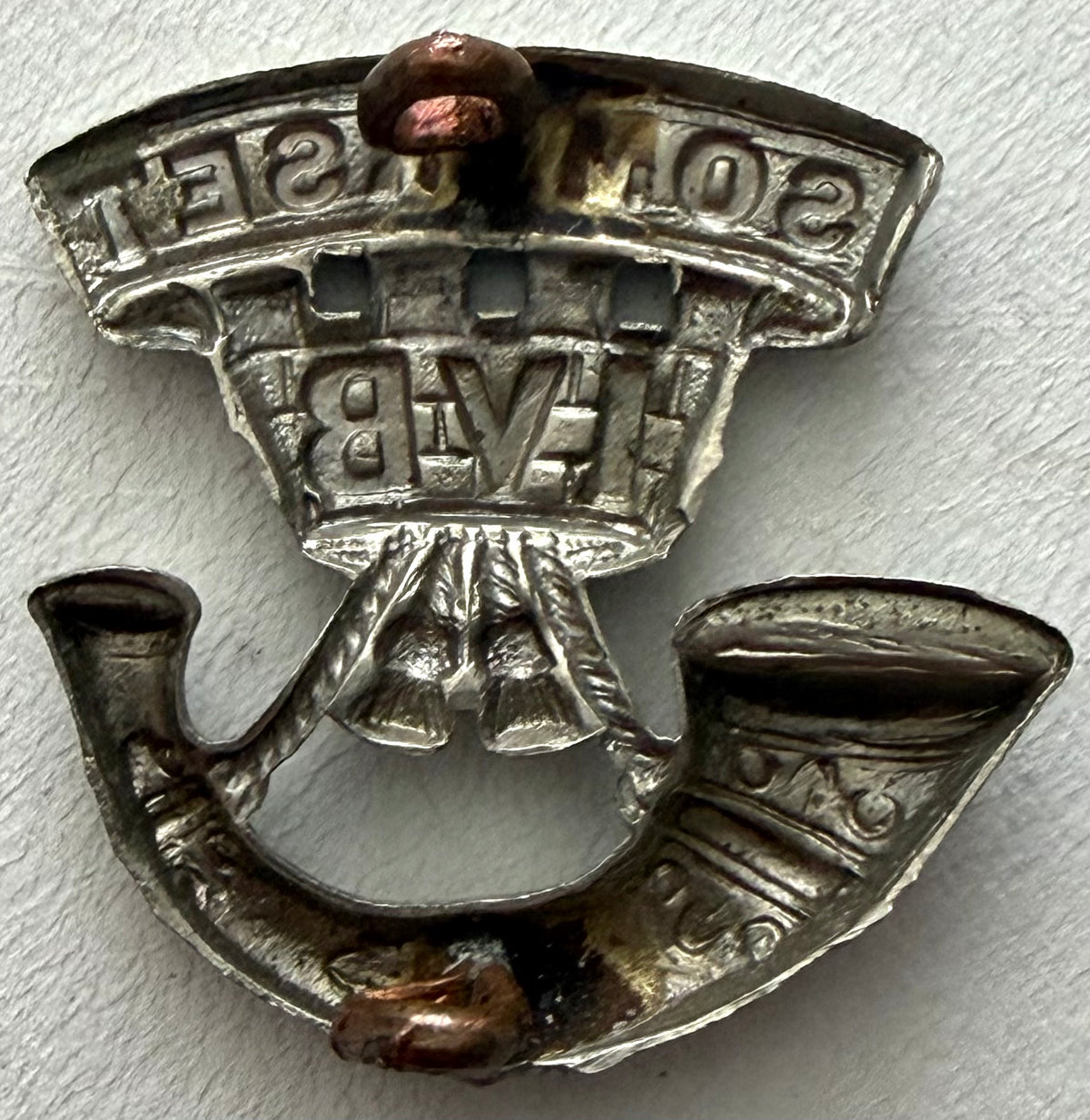 WWI Era Somerset Light Infantry 1st Volunteer Battalion Collar Badge