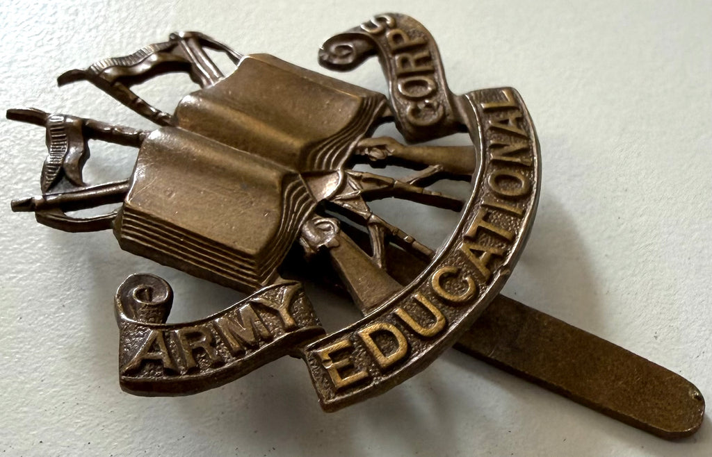 Army Educational Corps Cap Badge